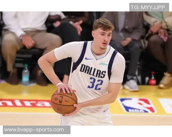 弗拉格18岁狂砍42分创纪录超越詹姆斯和科比18岁时的表现