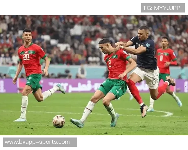 摩洛哥中场对马里战平结果深感失望表达对球迷的歉意与期待