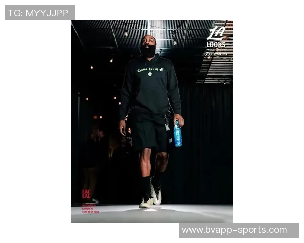 哈登表现惊艳13投10中创个人生涯出手10比赛命中率第二高纪录